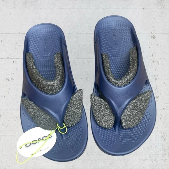 NWT Oofos Ooriginal Recovery Thong Flip Flop Sandal Men 9 Women 11 Navy Blue - Picture 9 of 13